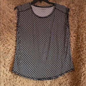 Liz Claiborne Weekend B&W Pattern Tank/Muscle Top